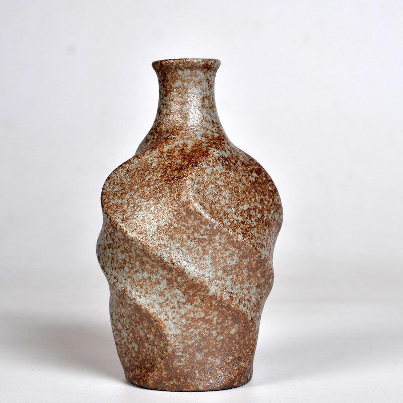 Vortex Matte Ceramic Vase - Luxus Heim