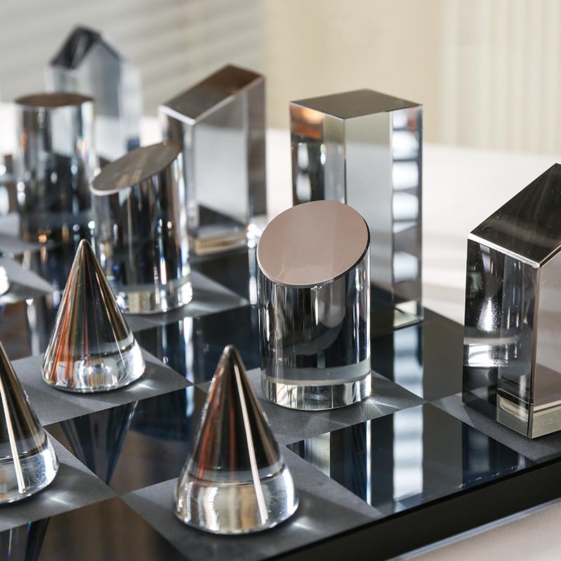 Modern Prism Chess Set – Contemporary Elegance in Strategy