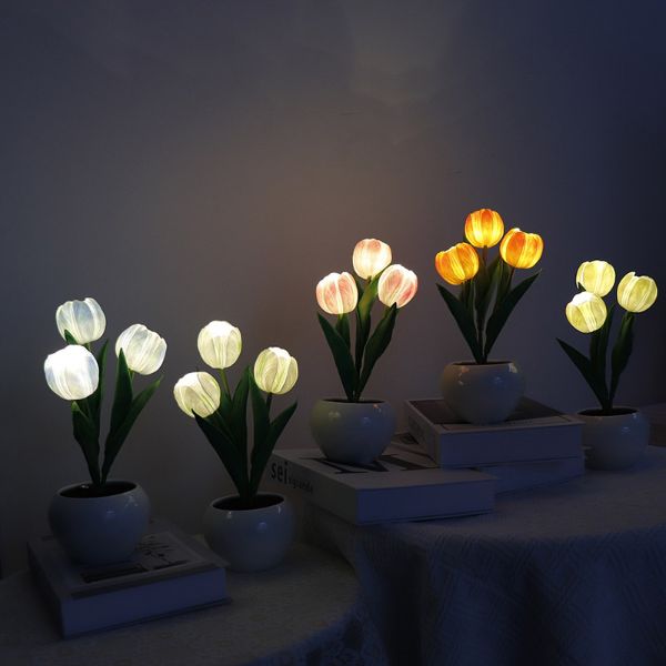 Bloom Bright LED Tulip Lamp