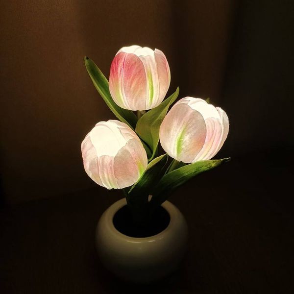 Bloom Bright LED Tulip Lamp