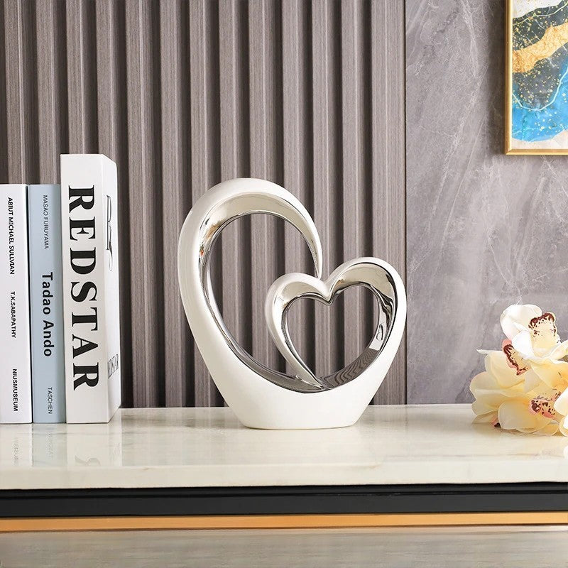 Luxury Heart-Shaped Ceramic Sculpture – Elegant Home & Wedding Décor Gift