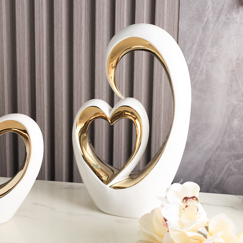 Luxury Heart-Shaped Ceramic Sculpture – Elegant Home & Wedding Décor Gift