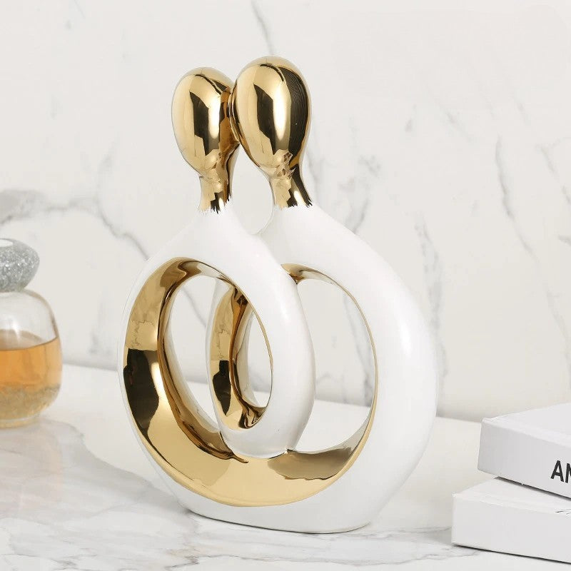 Modern Romantic Couple Figurine - Ceramic Love Sculpture Home Décor