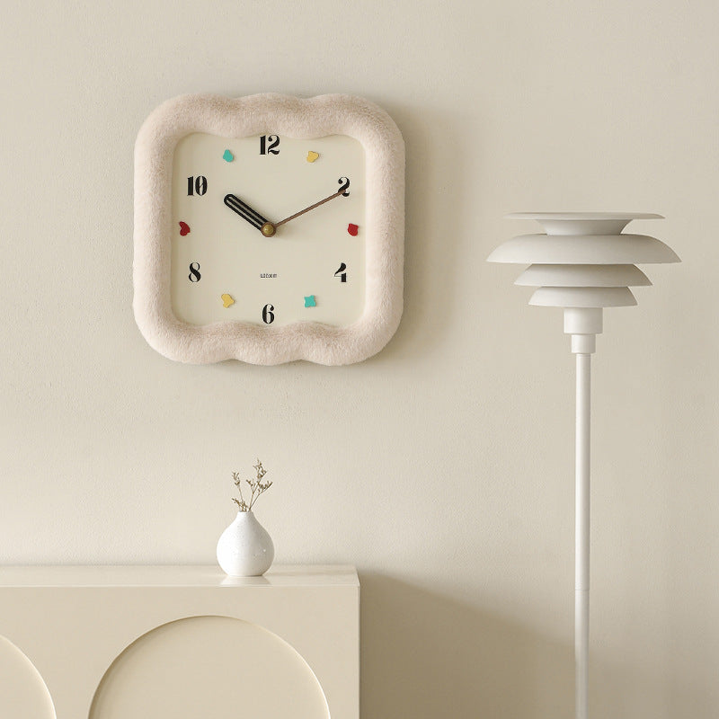 Cozy Fuzzy Wall Clock – Soft-Edged Modern Timepiece for Warm Interiors