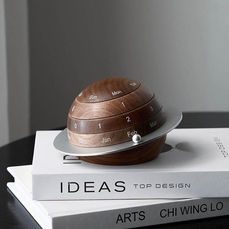 Saturn Perpetual Calendar – Celestial Elegance for Your Desk