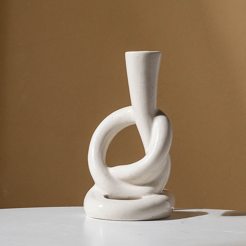 Modern Sculptural Knot Candle Holder – Minimalist Ceramic Decor