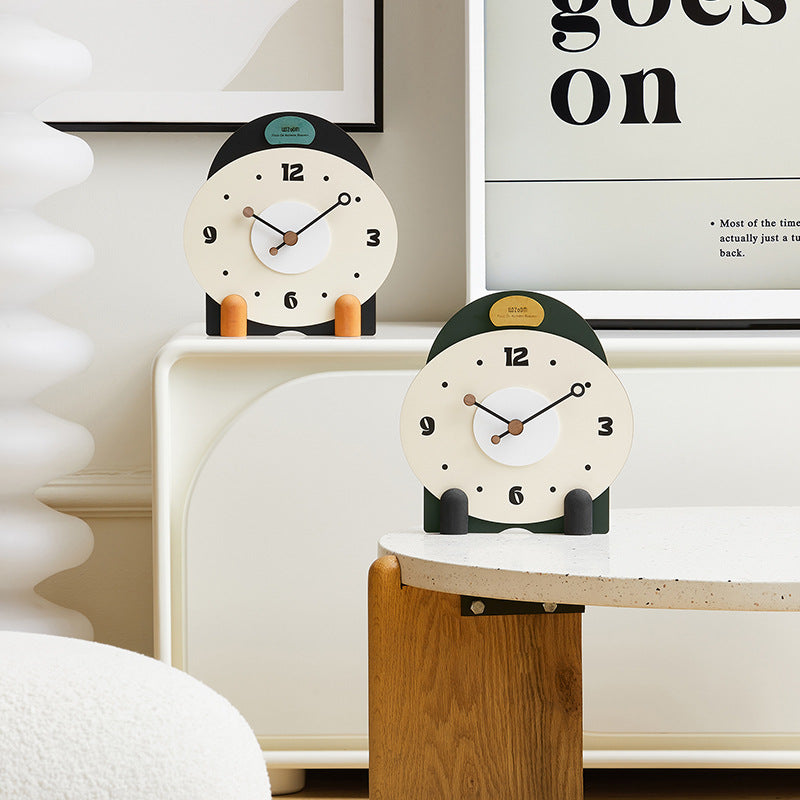 Retro Arch Desk Clock – Unique Minimalist Timepiece for Modern Spaces