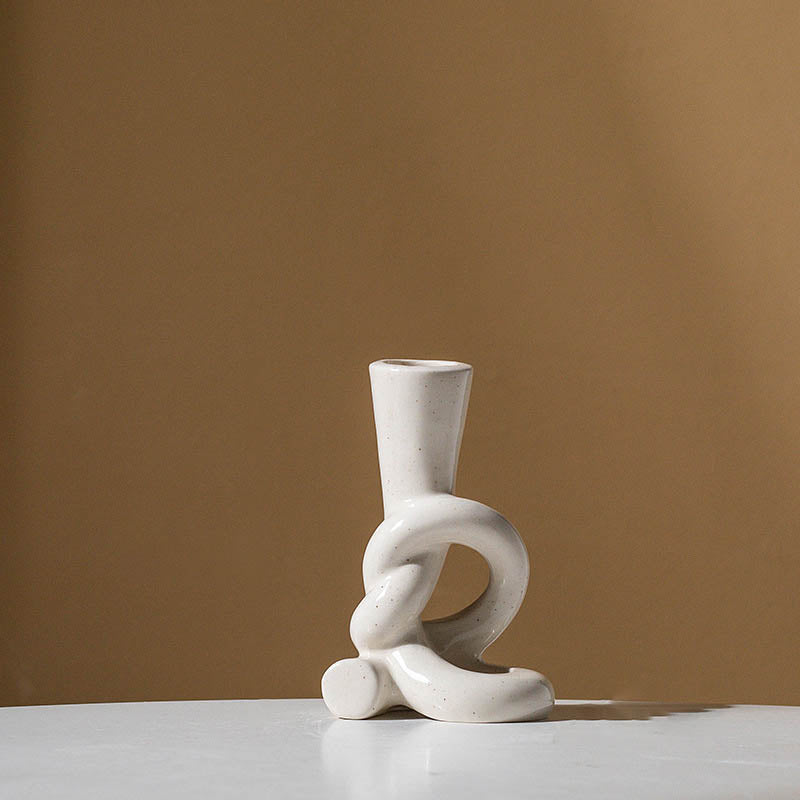 Modern Sculptural Knot Candle Holder – Minimalist Ceramic Decor