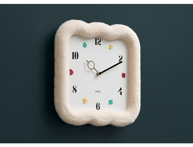 Cozy Fuzzy Wall Clock – Soft-Edged Modern Timepiece for Warm Interiors