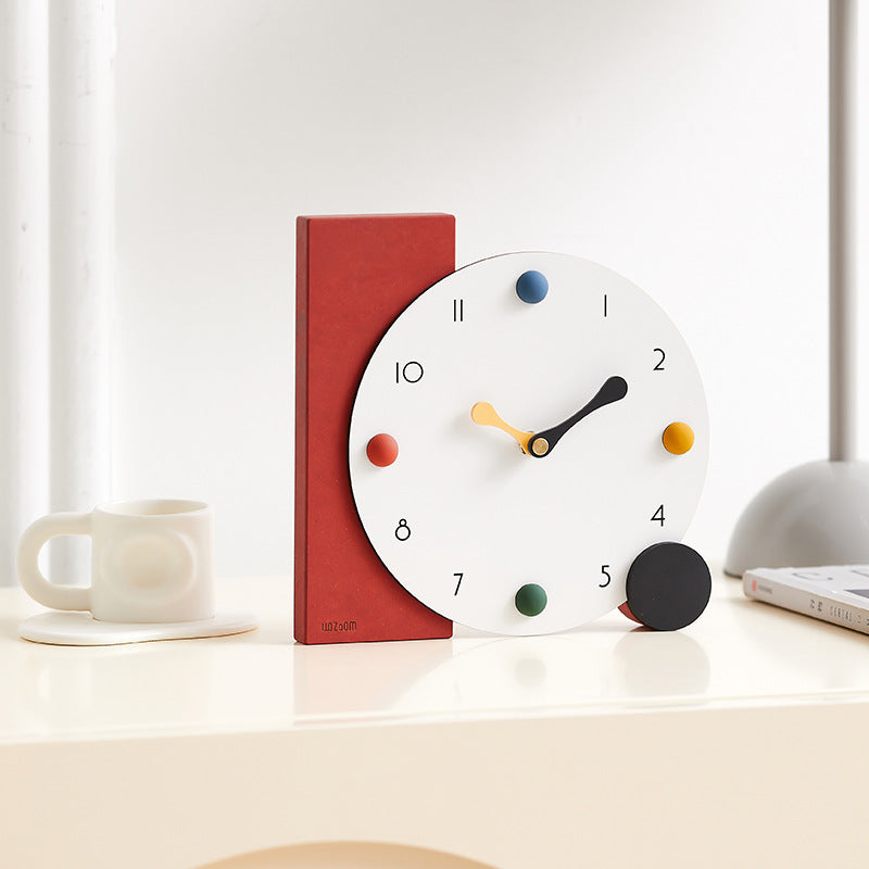 RetroPop Geometric Table Clock – Minimalist & Colorful Timepiece