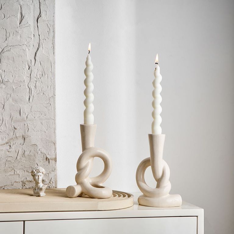 Modern Sculptural Knot Candle Holder – Minimalist Ceramic Decor