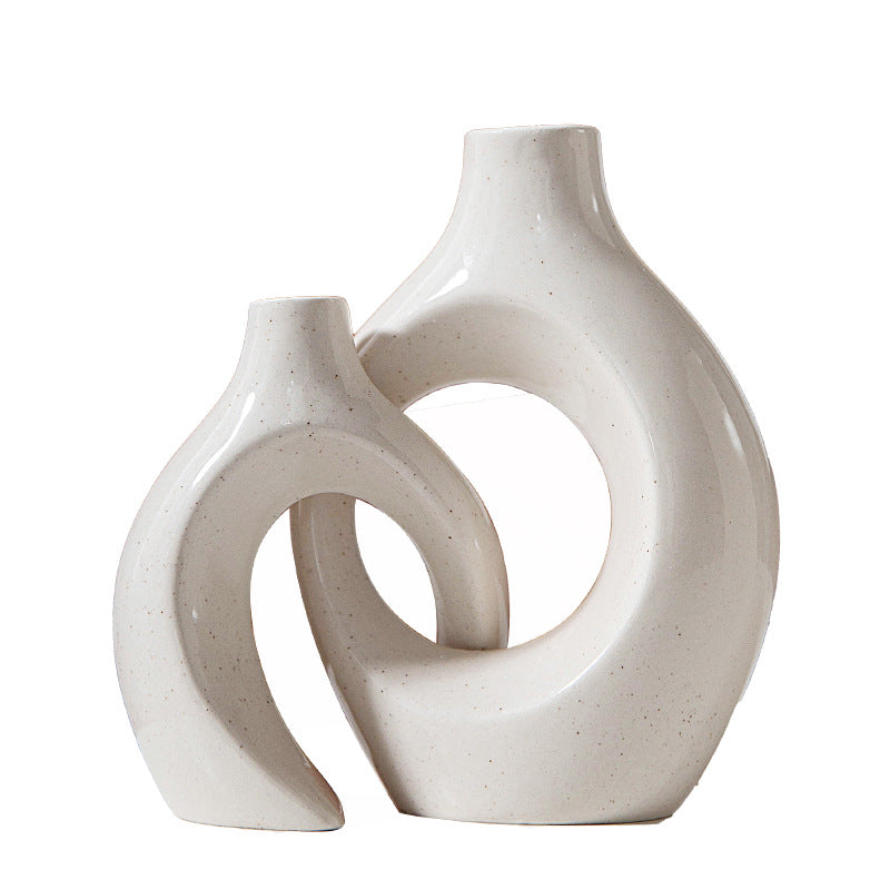 Modern Loop Ceramic Candle Holders Set – Stylish Minimalist Decor