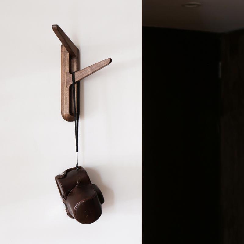 Y-Shaped Black Walnut Coat Hanger - Luxus Heim