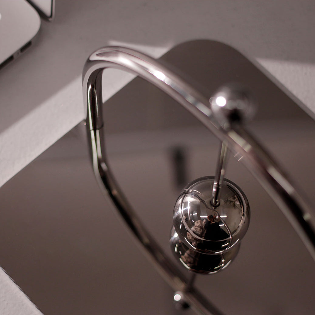 Modern Steel Napkin Holder in Silver - Luxus Heim