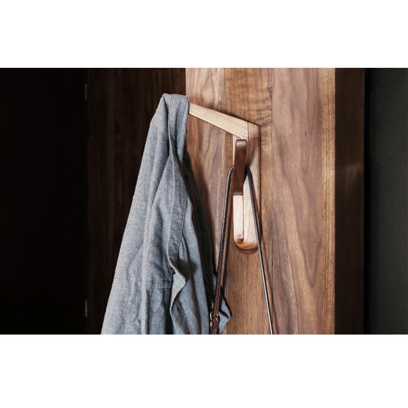 Y-Shaped Black Walnut Coat Hanger - Luxus Heim