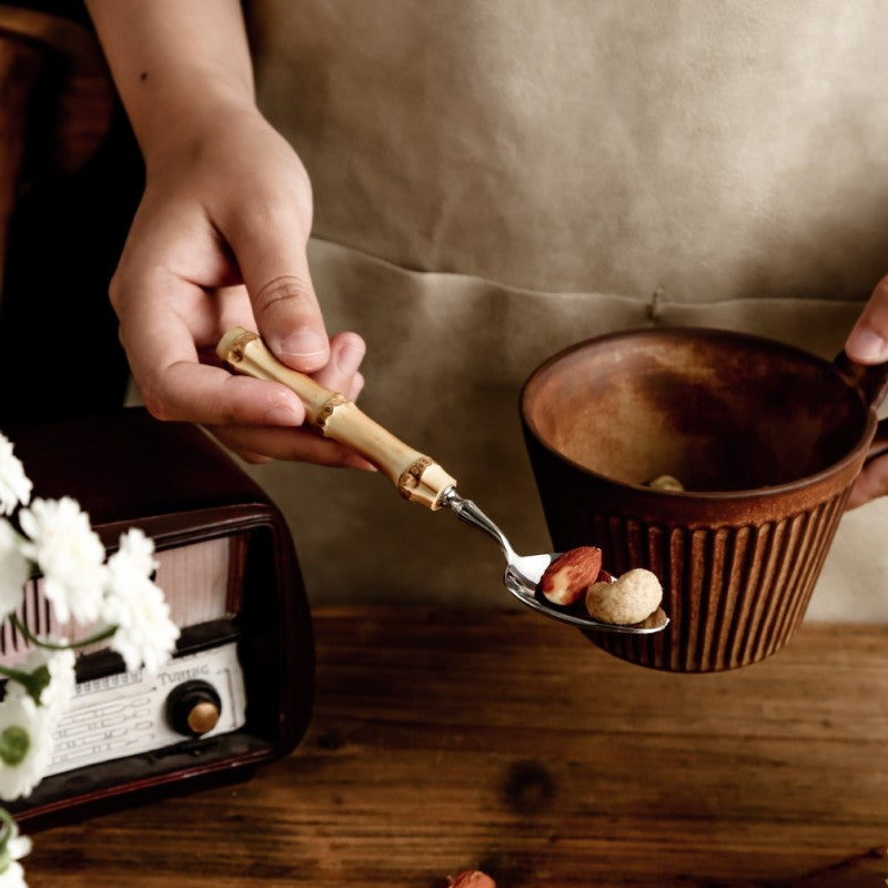 Natural Bamboo Cutlery Set: Luxury Bamboo Silverware Set by Luxus Heim