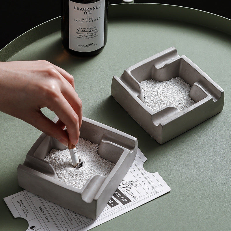 Snowfield Sand Ashtray Made from Concrete with White Sandbag - Luxus Heim