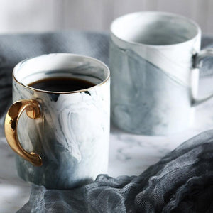 Classic Marbleized Mug with Gold Accents