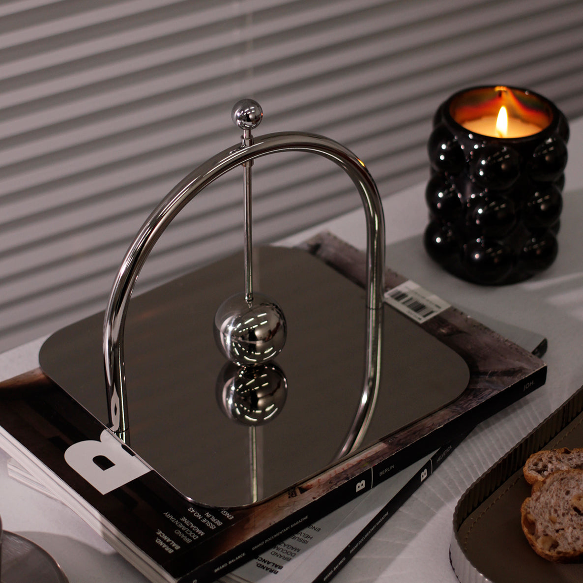 Modern Steel Napkin Holder in Silver - Luxus Heim