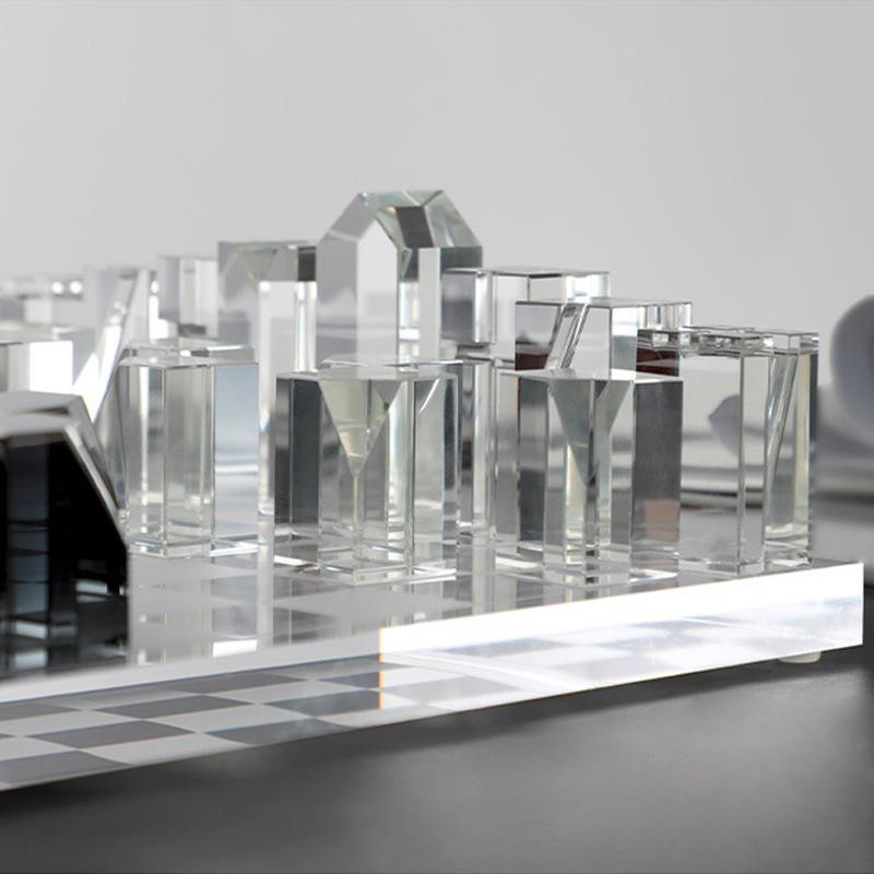 Plexiglass Chess Set: Luxurious & Modern Acrylic Chess Game - Luxus Heim