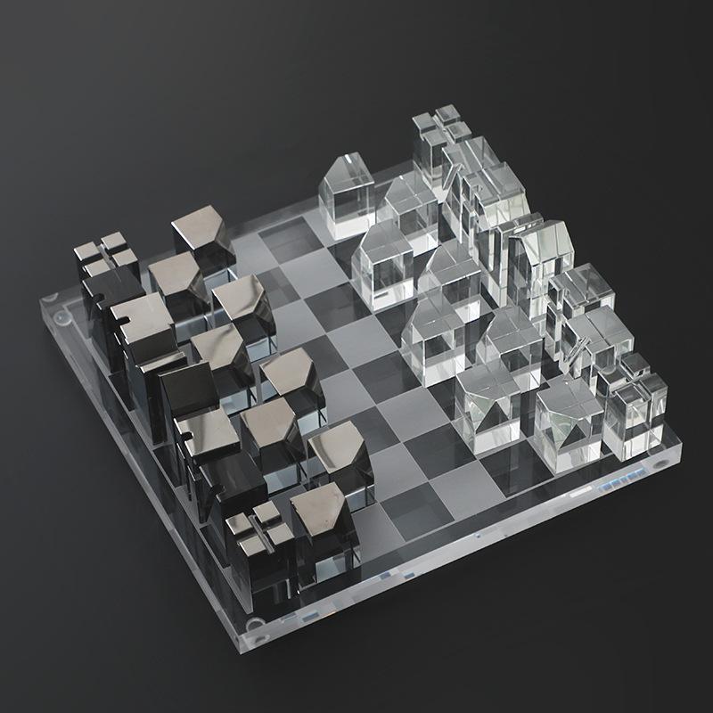 Plexiglass Chess Set with Smoky Chessboard and Clear Pieces - Luxus Heim