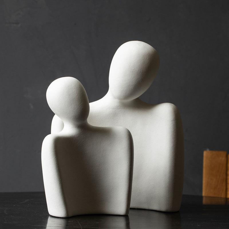 Decorative Figurines Symbolize Eternal Love and Commitment by Luxus Heim