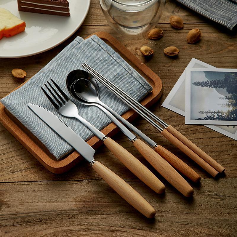 Sato Skeleton Silverware Set: Elevate Your Dining Experience - Luxus Heim