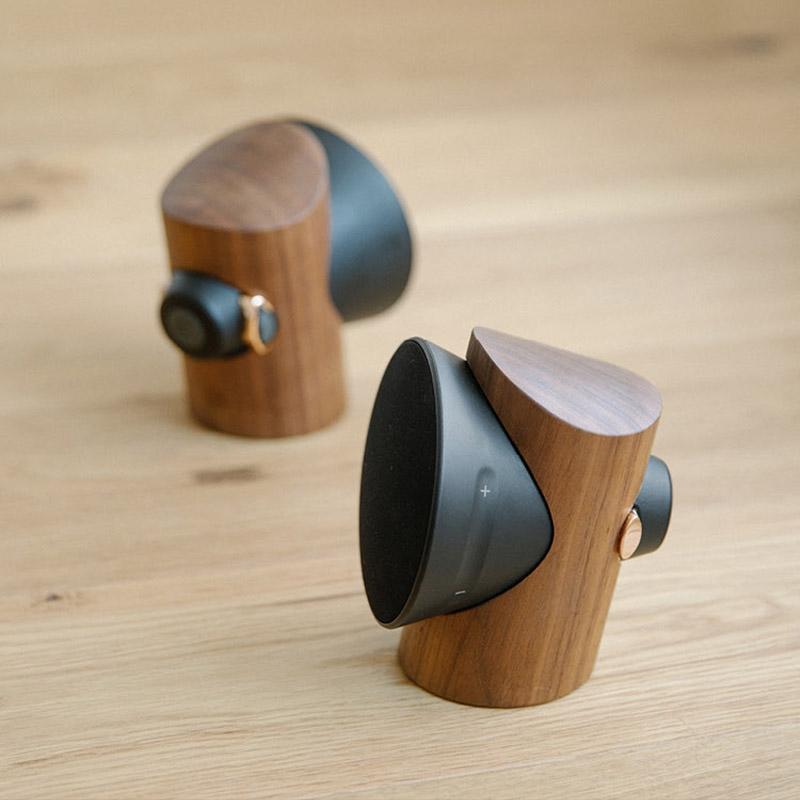 Zowoo Bluetooth TWS Speaker in Solid Walnut Wood