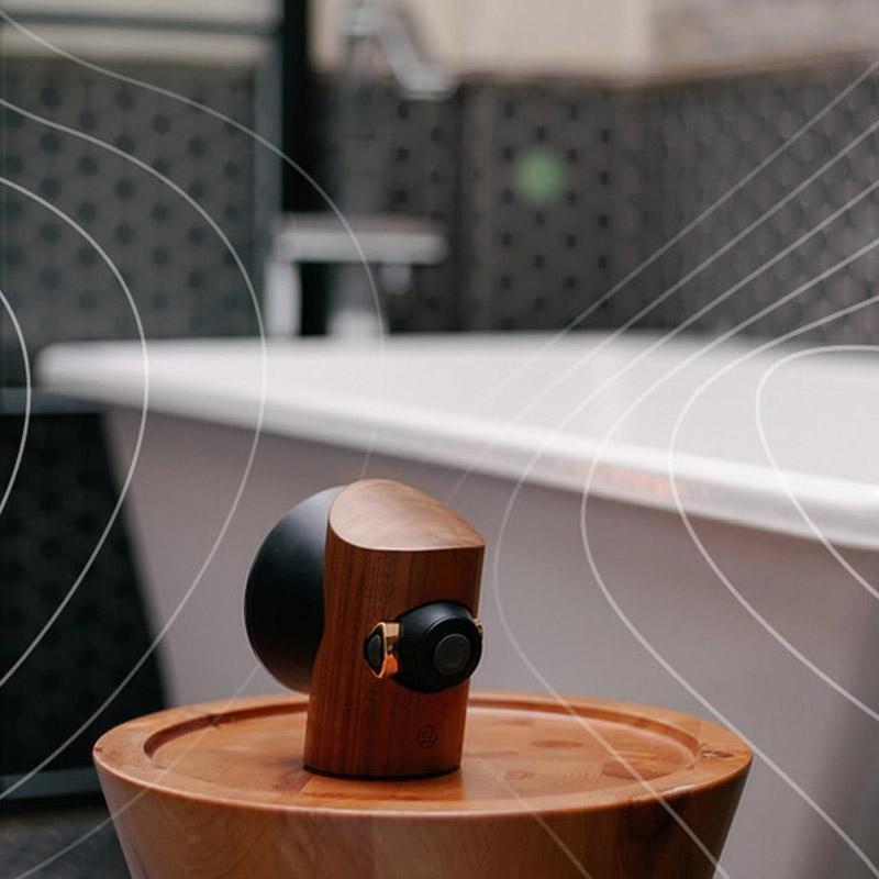 Zowoo Bluetooth TWS Speaker in Solid Walnut Wood